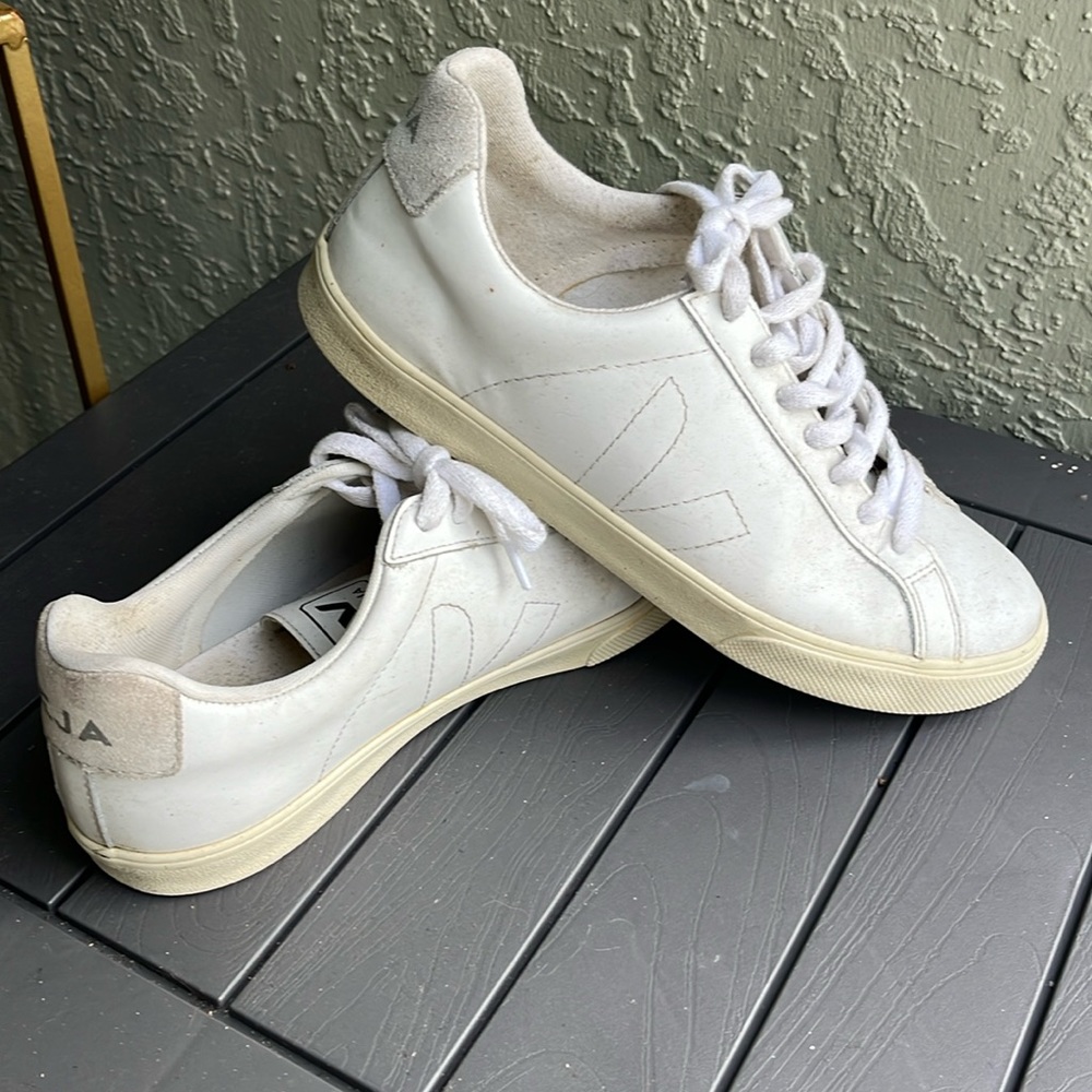 Veja Sneakers